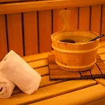 نوفينا تيليبارك فندق 4*