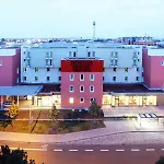 نوفينا تيليبارك فندق 4*