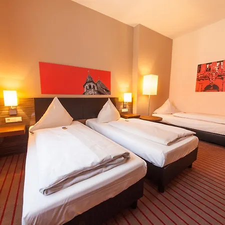 Hotel Novina Tillypark Nuremberg