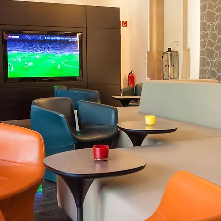 Hotel Novina Tillypark 4*