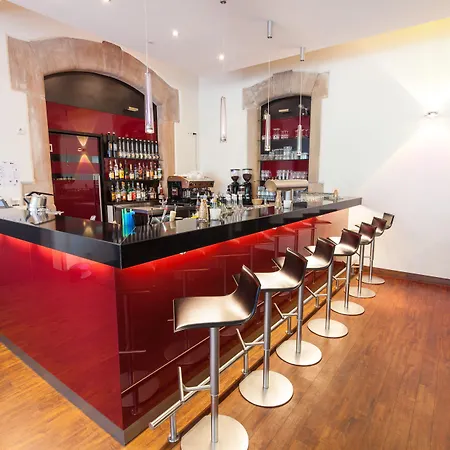 Novina Tillypark מלון נירנברג