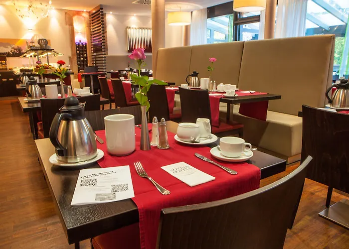 Novina Tillypark 4* Norimberk
